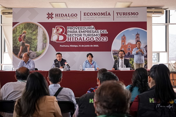 RENÁN BARRERA BRINDA MÁS OPORTUNIDADES A LOS JÓVENES DE MÉRIDA