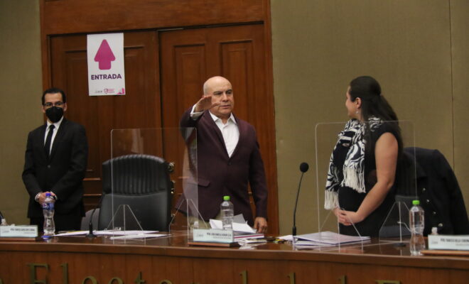 RATIFICA EL IEEM A FRANCISCO LÓPEZ C.