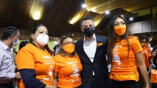 “LUCHA PARA ERRADICAR VIOLENCIA CONTRA LA MUJER ES IRRENUNCIABLE”: ALEJANDRO MURAT