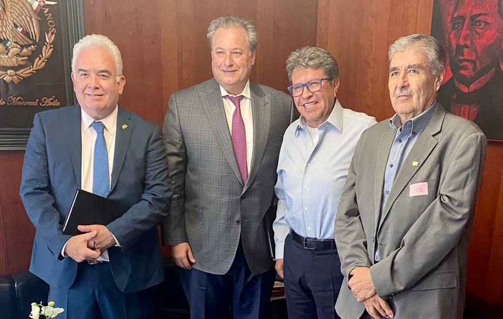 RICARDO MONREAL Y JUAN CORTINA ANALIZAN LEYES DE AGUAS Y DE PROTECCIÓN ANIMAL