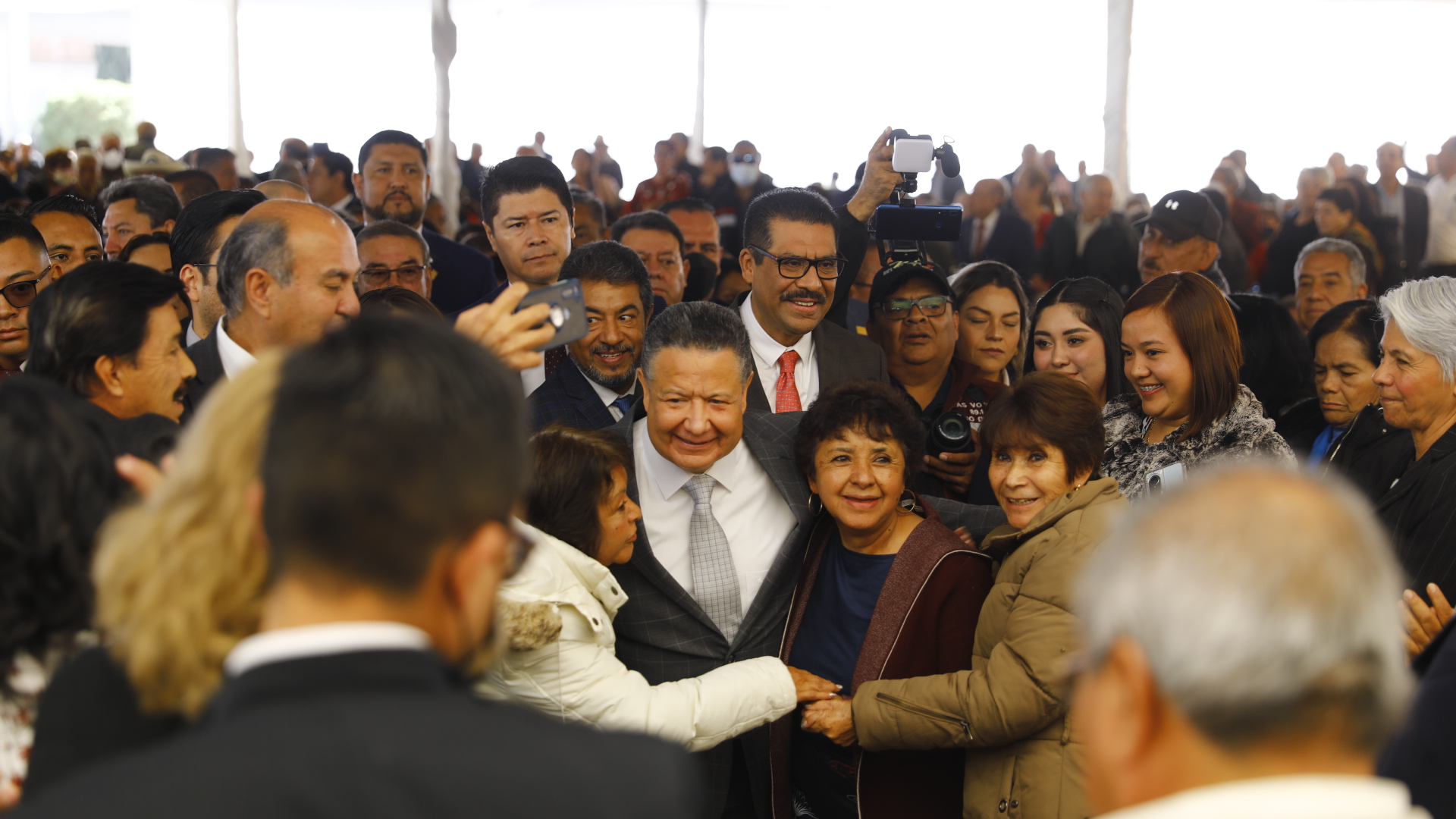 RECONOCE JULIO MENCHACA ESFUERZO Y COMPROMISO DE JUBILADOS DEL SNTE