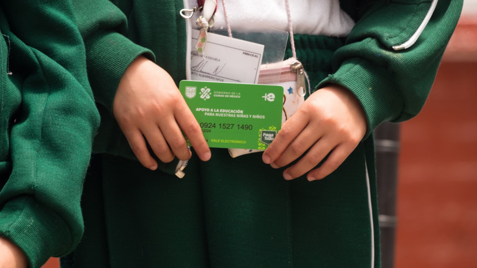 PRESUPUESTO DE EXTORSIÓN OFICIAL