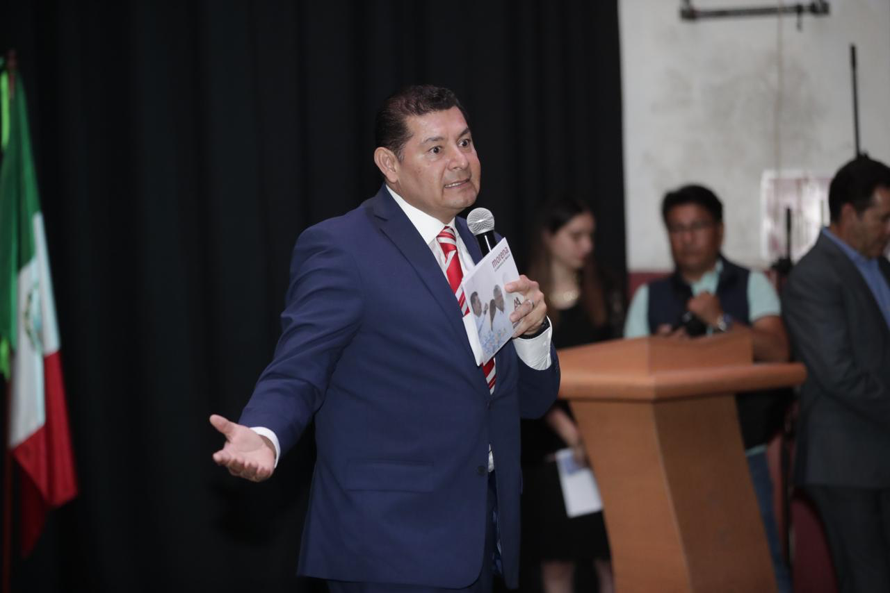 “TREN INTEROCEÁNICO POSICIONARÁ A MÉXICO COMO VÍA PRINCIPAL PARA INTERCAMBIO COMERCIAL”: ALEJANDRO ARMENTA