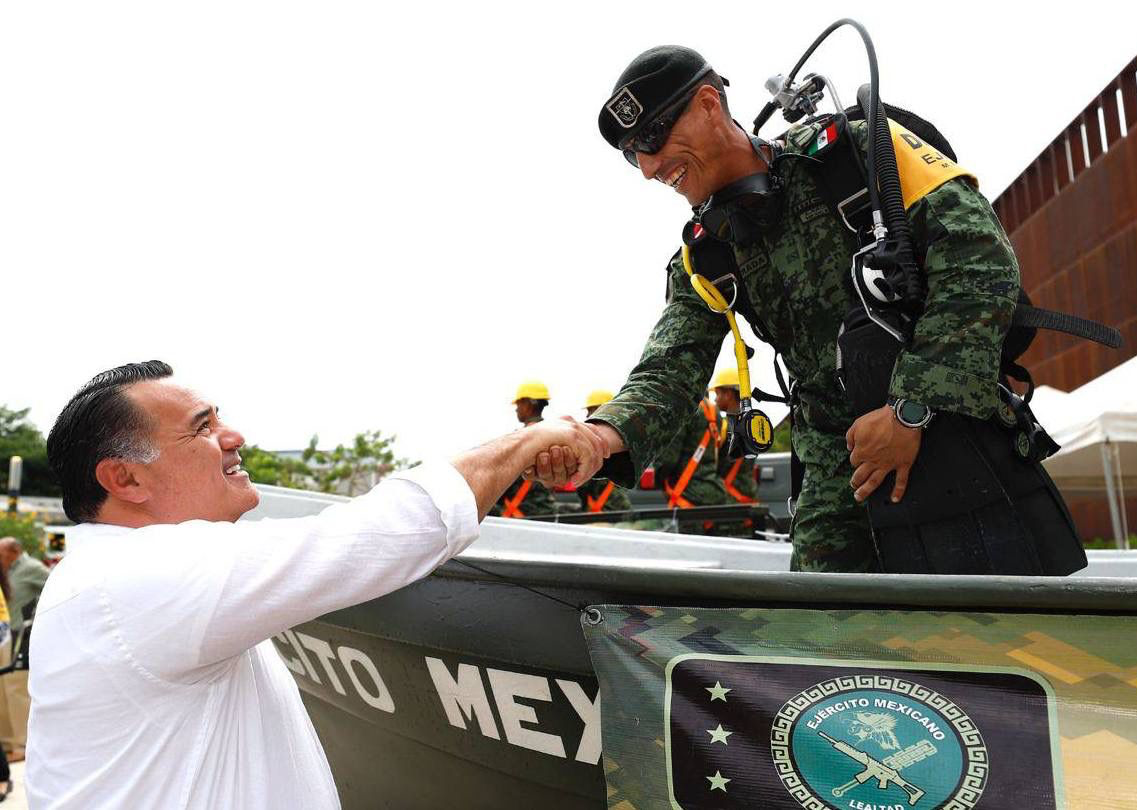 REFRENDAN COMPROMISO PARA GARANTIZAR SEGURIDAD Y PROTECCIÓN A LA POBLACIÓN DURANTE TEMPORADA DE HURACANES