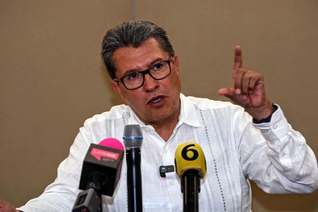 PLANTEA RICARDO MONREAL ELIMINAR REDES FINANCIERAS DEL CRIMEN ORGANIZADO