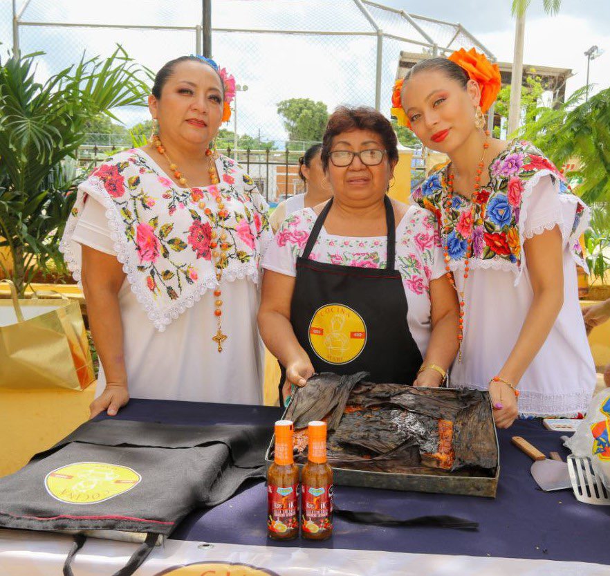 PROMUEVE AYUNTAMIENTO DE MÉRIDA LA GASTRONOMÍA YUCATECA