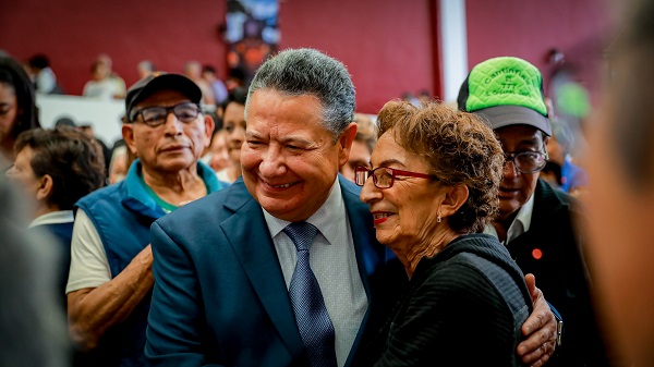 IMPULSA GOBIERNO DE JULIO MENCHACA NUEVA VISIÓN PARA ATENCIÓN DE GRUPOS PRIORITARIOS