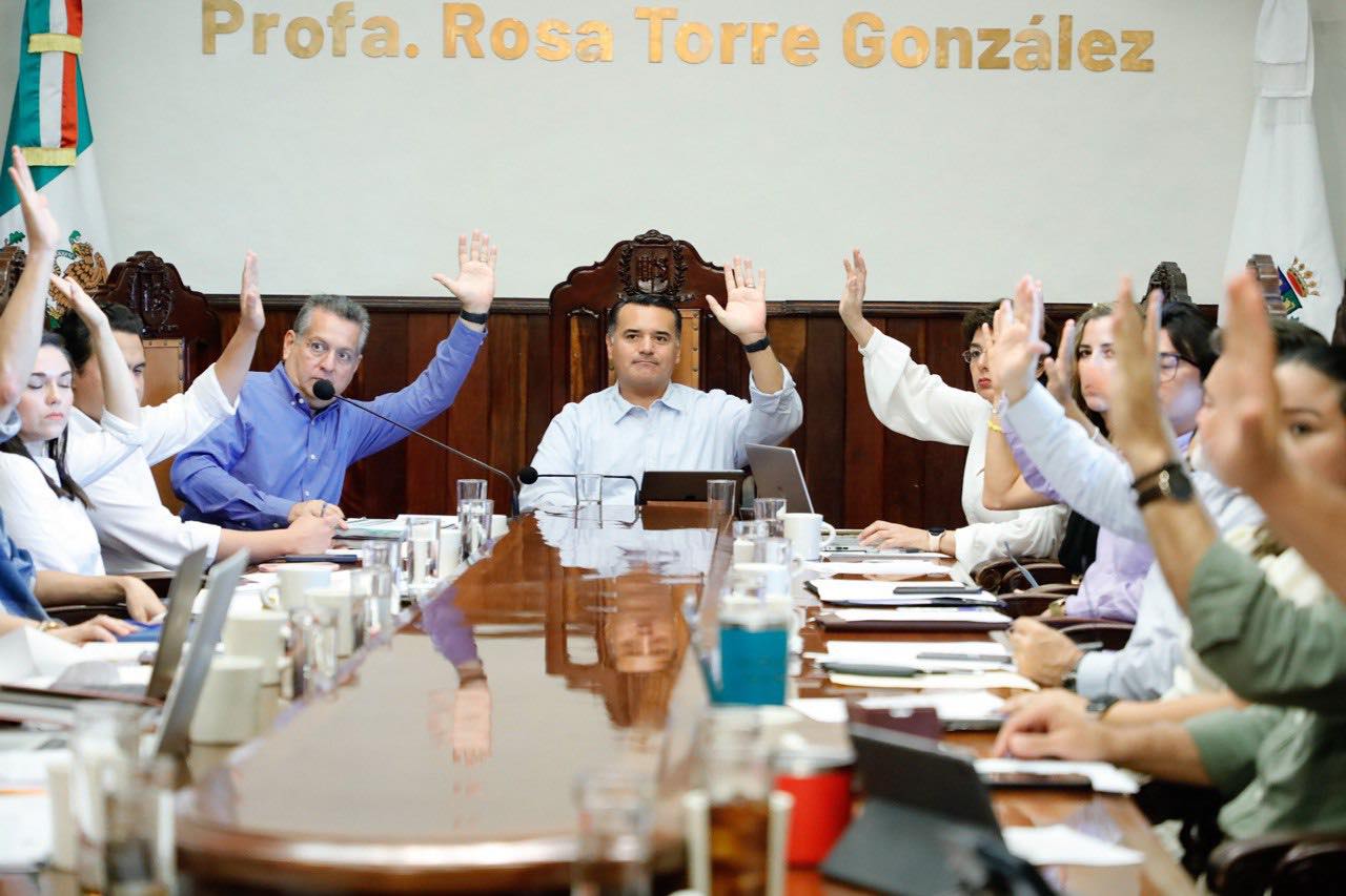 PROMUEVE RENÁN BARRERA EL BIENESTAR ANIMAL EN TODO MÉRIDA