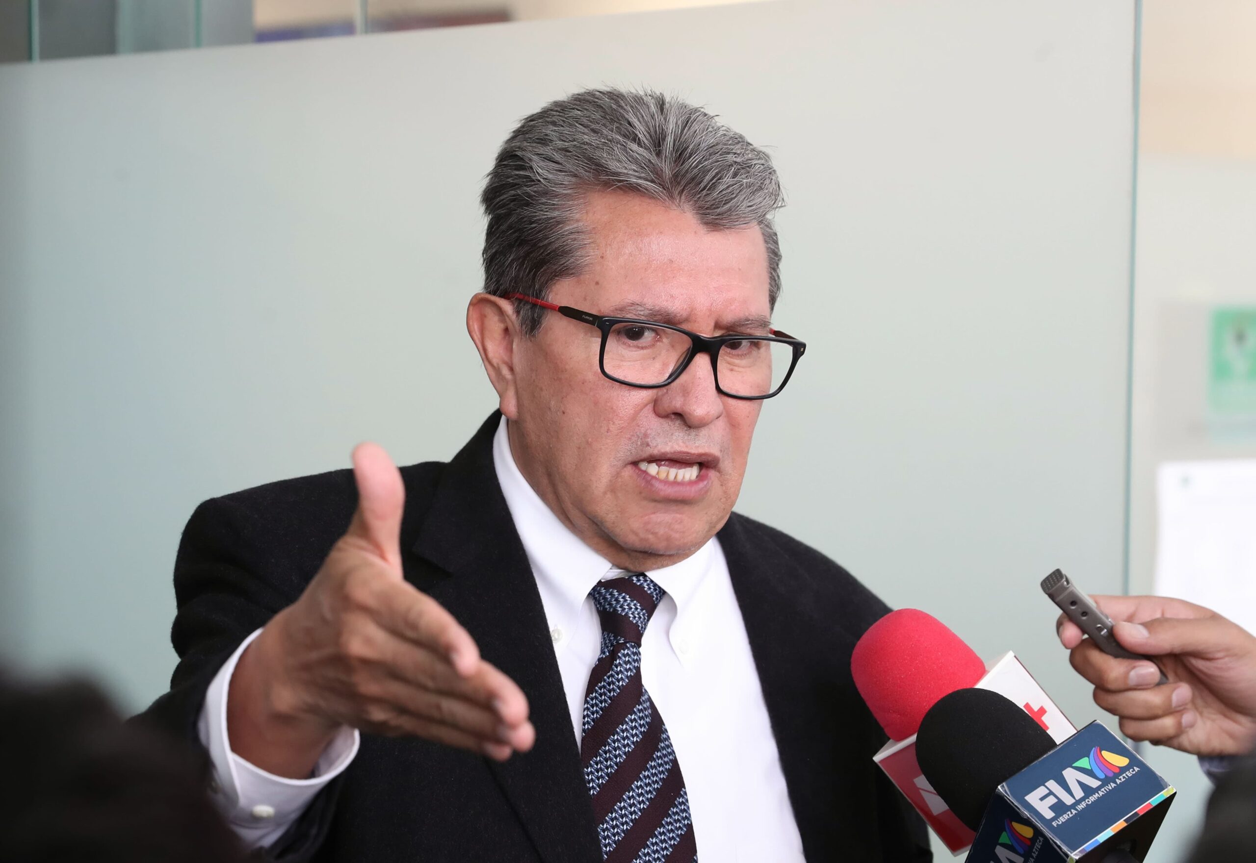 LLAMA RICARDO MONREAL A SENADO ASUMIR RESPONSABILIDAD Y DESIGNE A NUEVA MINISTRA