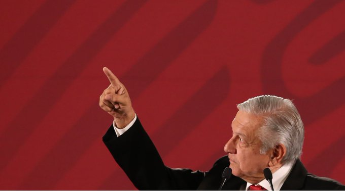 LA NUEVA POLÍTICA Y EL HISTÓRICO DEDAZO