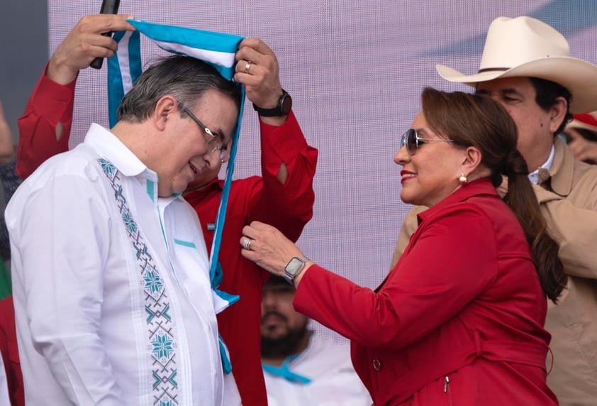 EBRARD PERDIÓ LA CIUDADANÍA MEXICANA