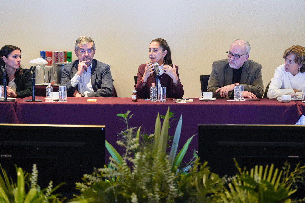 PRESENTA ‘DIÁLOGOS POR LA TRANSFORMACIÓN’ PRIMER CORTE ANTE CLAUDIA SHEINBAUM