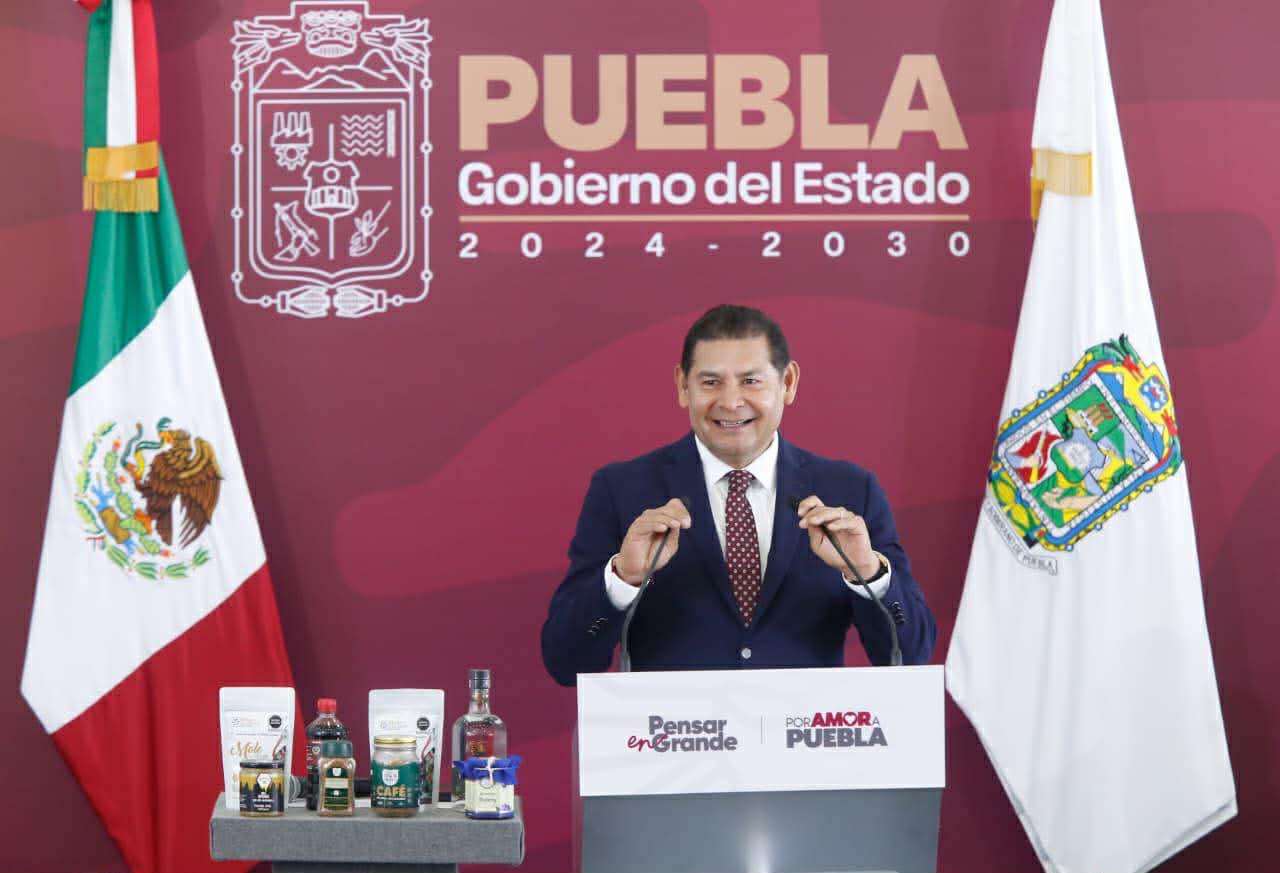 “SISTEMA POR CABLE, SOLUCIÓN INTEGRAL QUE DISMINUYE COSTOS, “EMISIONES Y TIEMPOS DE TRASLADO”: ALEJANDRO ARMENTA