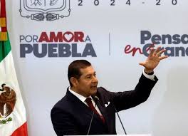 “EN PUEBLA LE CERRAMOS LA PUERTA A LA CORRUPCIÓN QUE ATENTA CONTRA EL DERECHO A LA VIDA”: ALEJANDRO ARMENTA