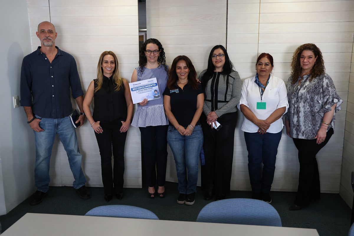 DONAN ESTUDIANTES MÁS DE DOS MIL LIBROS A BIBLIOTECAS PÚBLICAS DE HUIXQUILUCAN