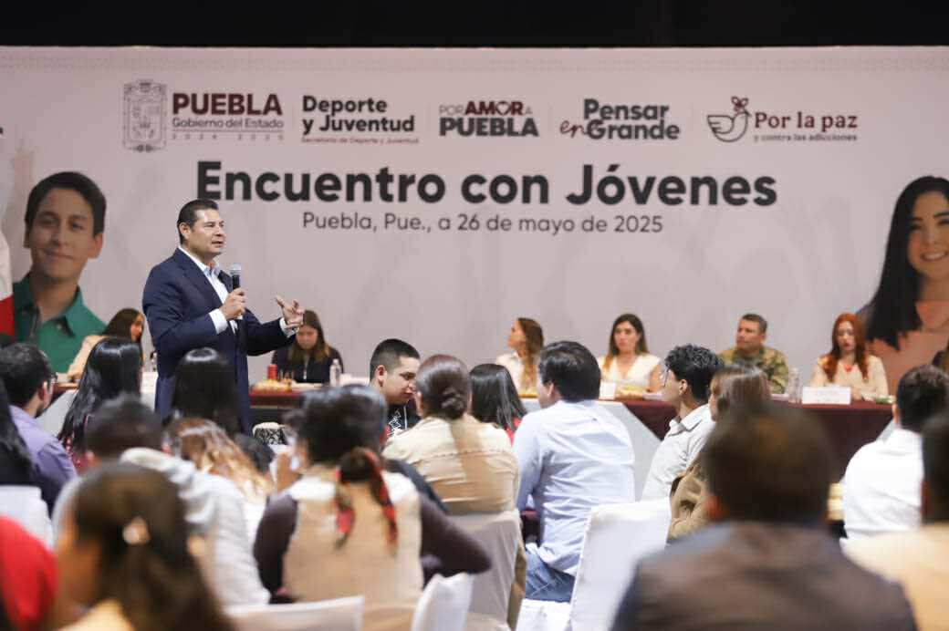 “LOS JÓVENES SON EL MOTOR PARA LA TRANSFORMACIÓN DE PUEBLA”: ALEJANDRO ARMENTA