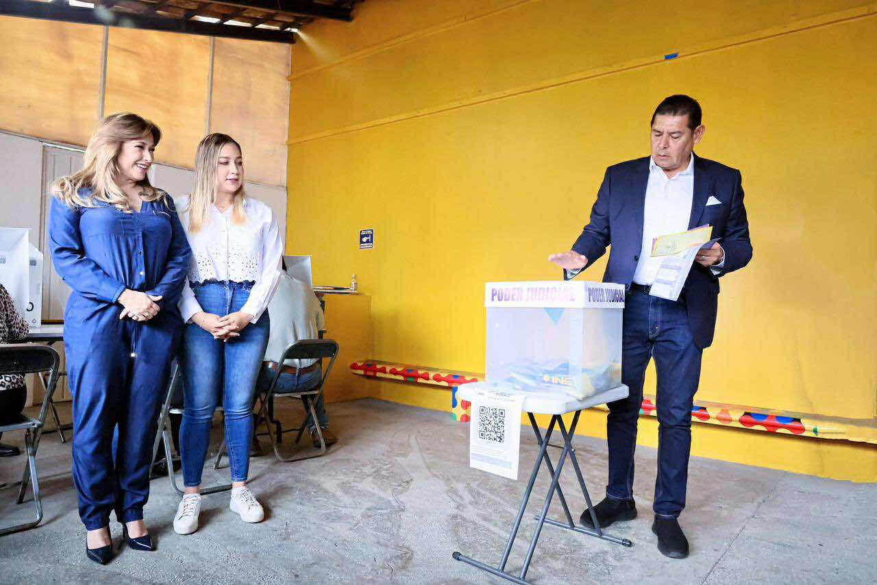 EL GOBERNADOR ALEJANDRO ARMENTA LLAMÓ A TODOS LOS POBLANOS A VOTAR LIBREMENTE EN LA ELECCIÓN DEL PODER JUDICIAL