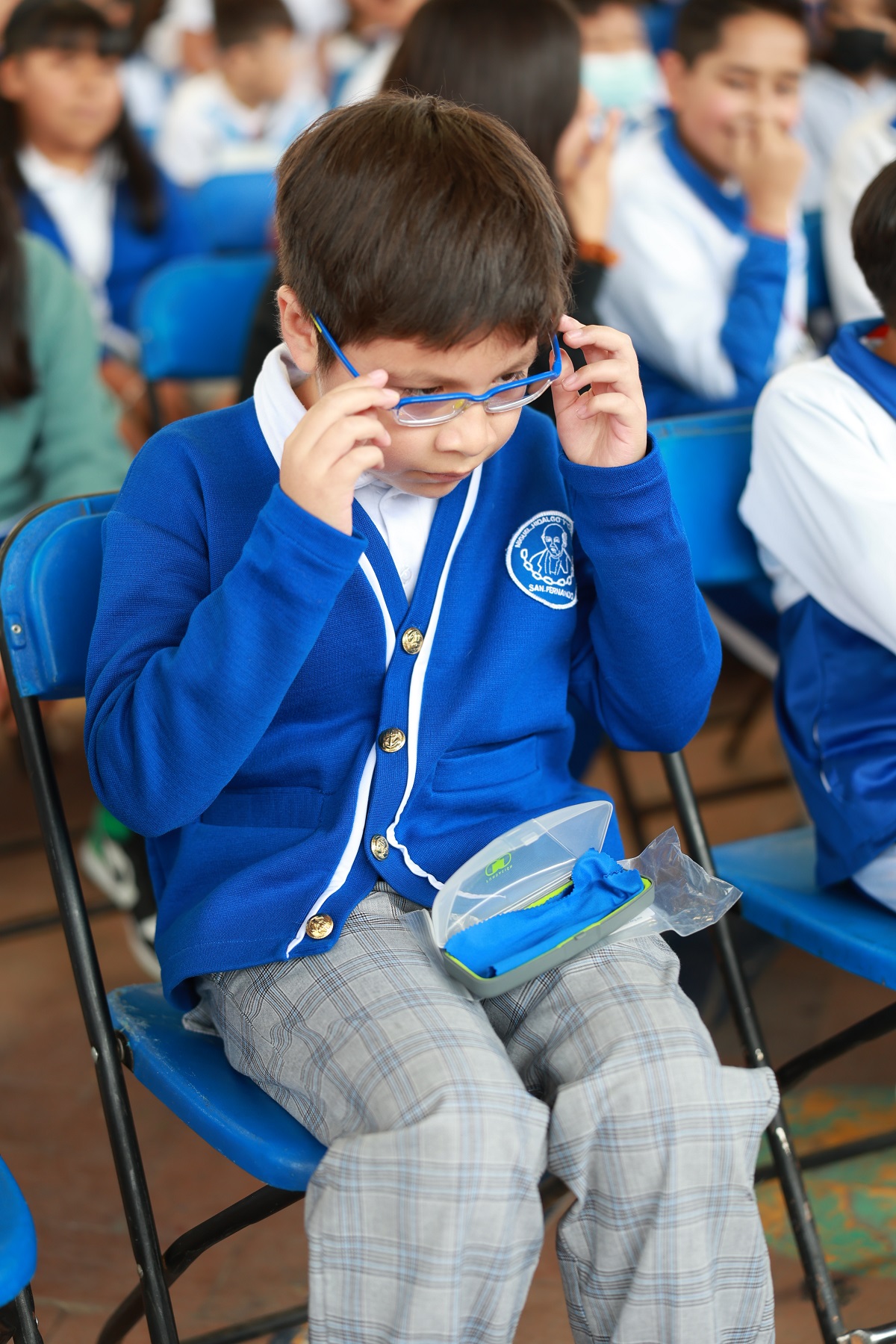 CONTINÚA HUIXQUILUCAN MEJORANDO LA VISIÓN DE ESTUDIANTES CON LENTES GRATUITOS