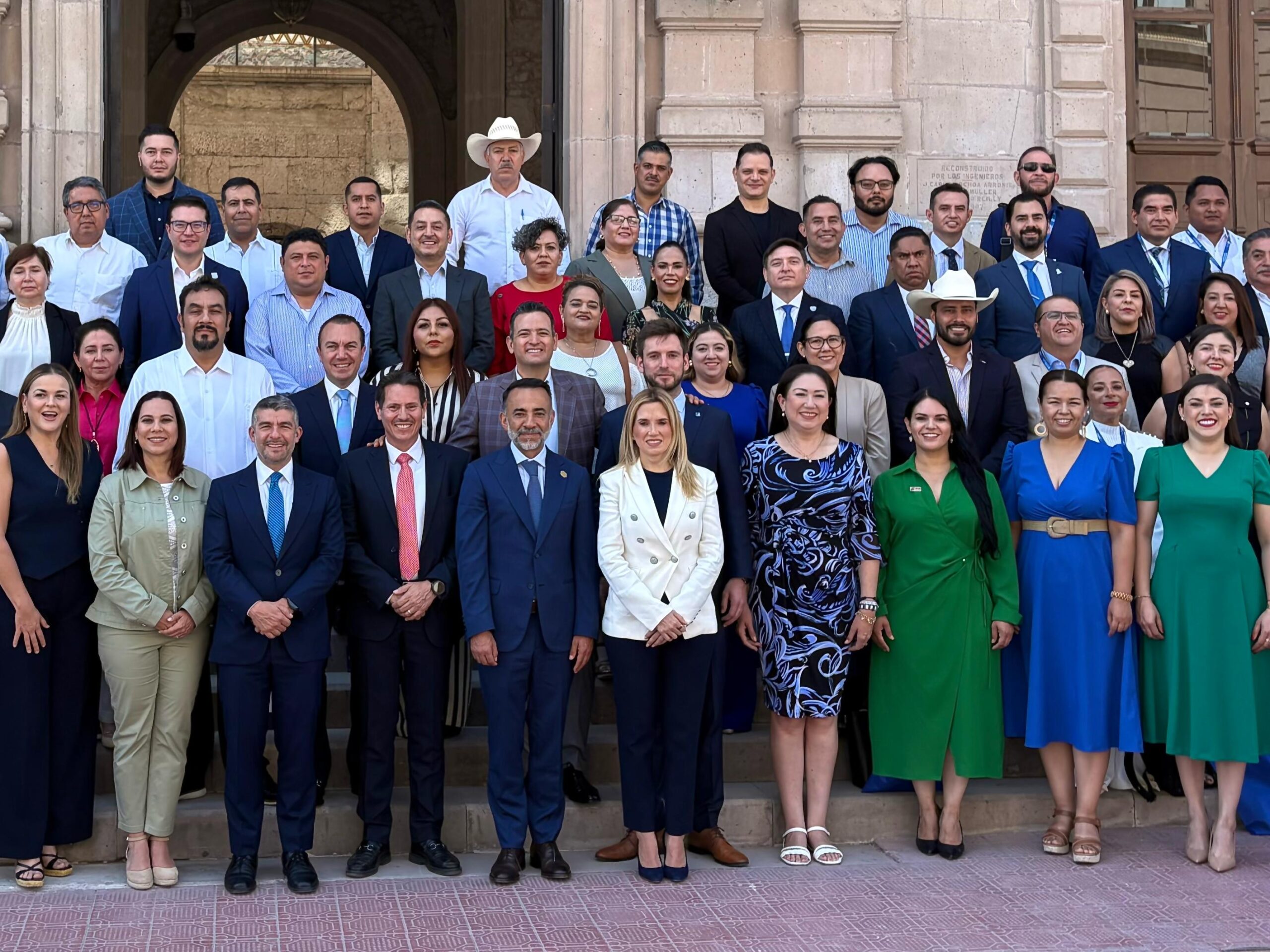 LLAMA ROMINA CONTRERAS A FRENAR RECORTES EN PARTICIPACIONES Y FONDOS FEDERALES PARA MUNICIPIOS