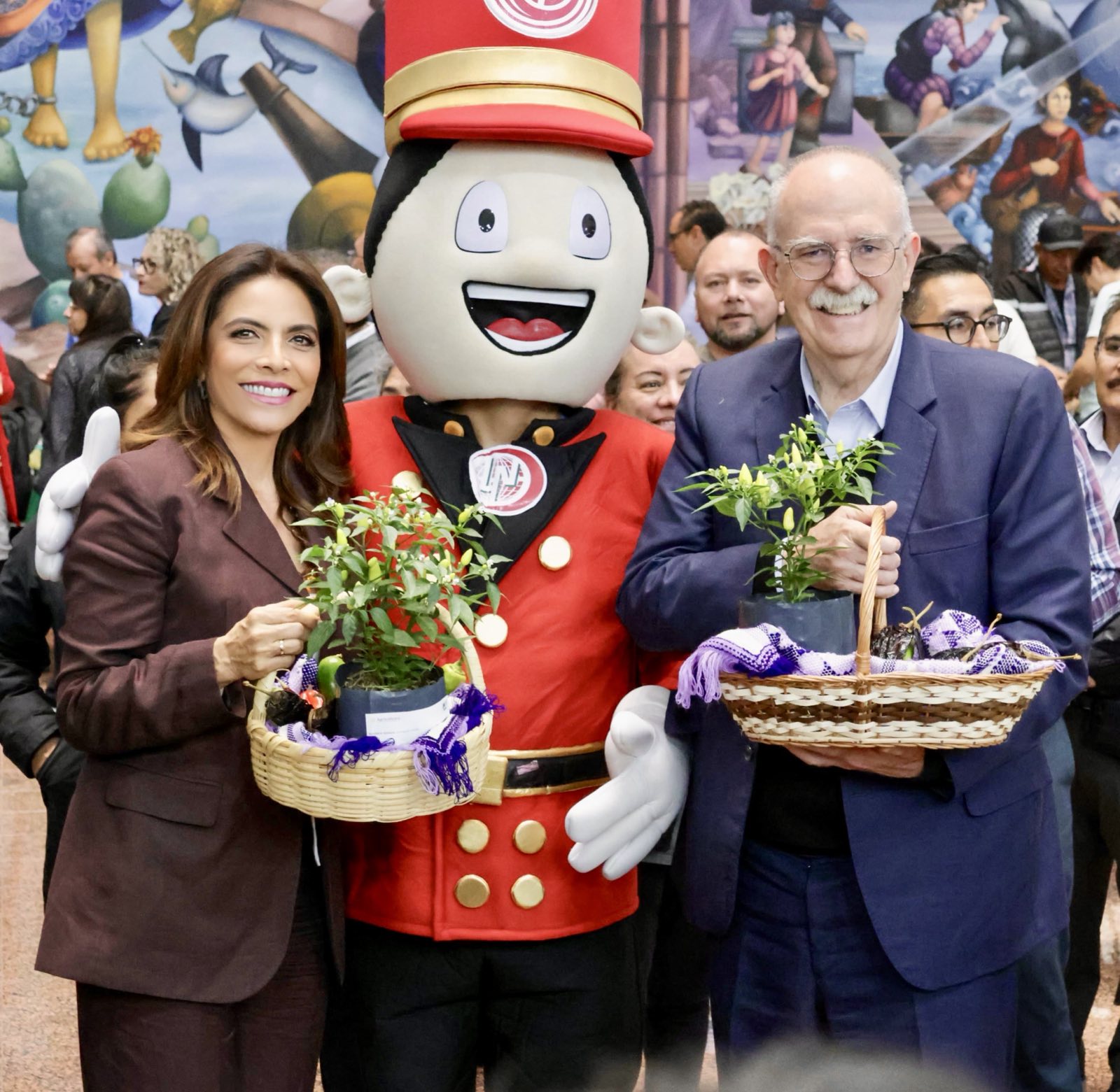 PRESENTAN CLAUDIA SHEINBAUM Y CLARA BRUGADA CELEBRACIÓN ‘MÉXICO TENOCHTITLAN, SIETE SIGLOS DE LEGADO DE GRANDEZA’
