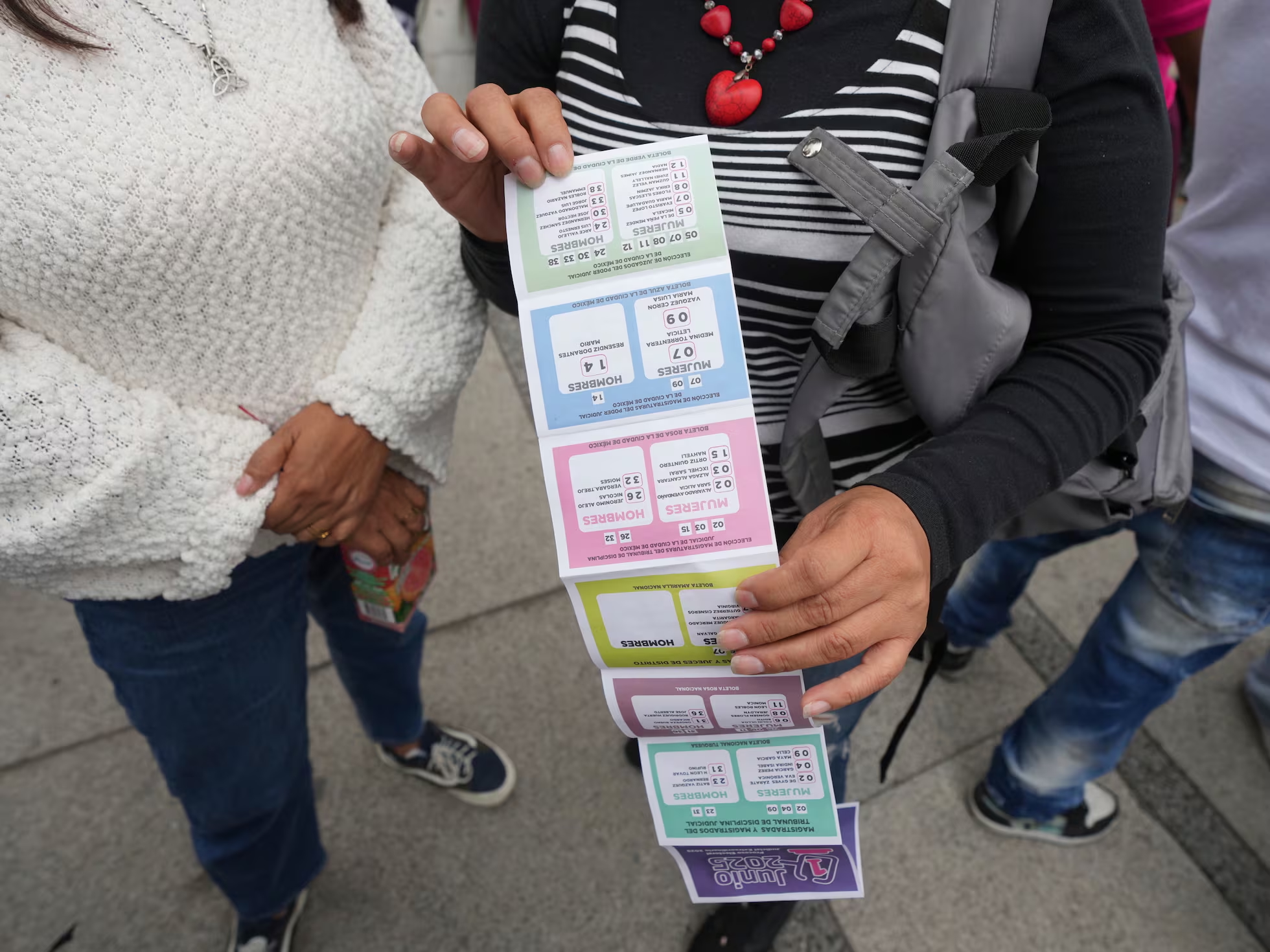 EL TEPJF, CIEGO Y SORDO ANTE LOS ACORDEONES