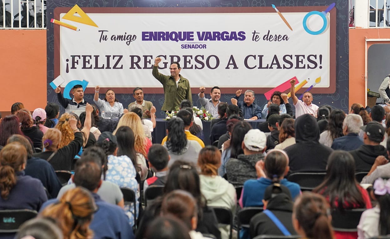 “LAS FAMILIAS HUIXQUILUQUENSES SON MI PRIORIDAD”: ENRIQUE VARGAS