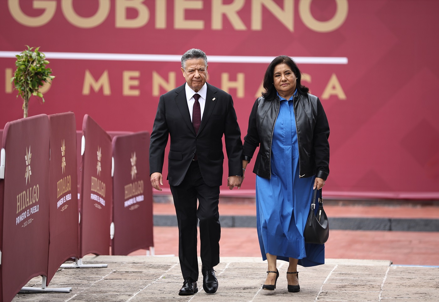 ENTREGA GOBERNADOR JULIO MENCHACA SU III INFORME AL CONGRESO DEL ESTADO DE HIDALGO