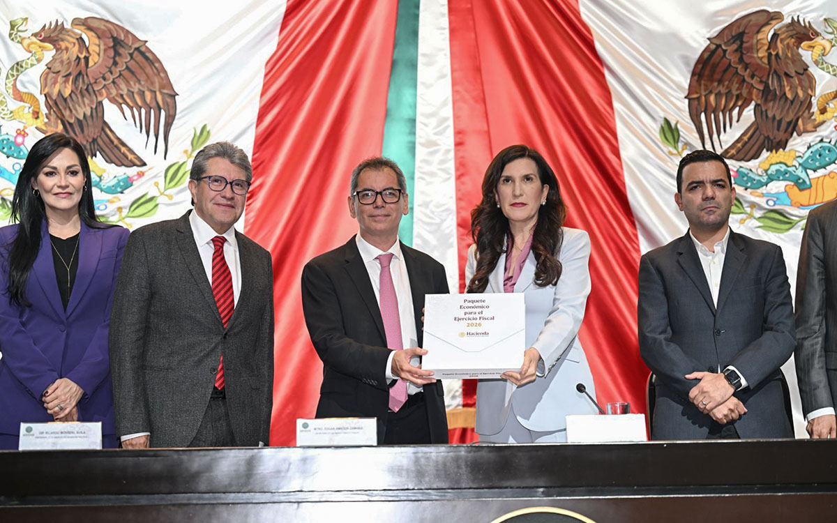 PRESUME DAVID MONREAL UN ZACATECAS CON FINANZAS SANAS Y AVANCES EN SEGURIDAD EN SU IV INFORME DE GOBIERNO