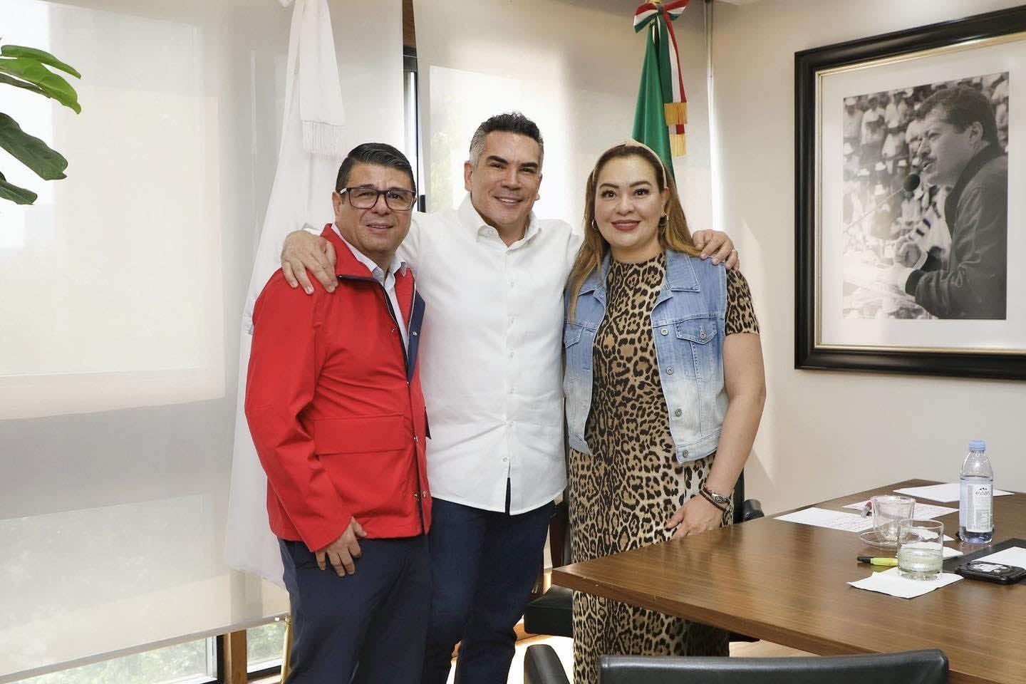 LA DIPUTADA PRIISTA QUE DESPOJÓ AL PRD