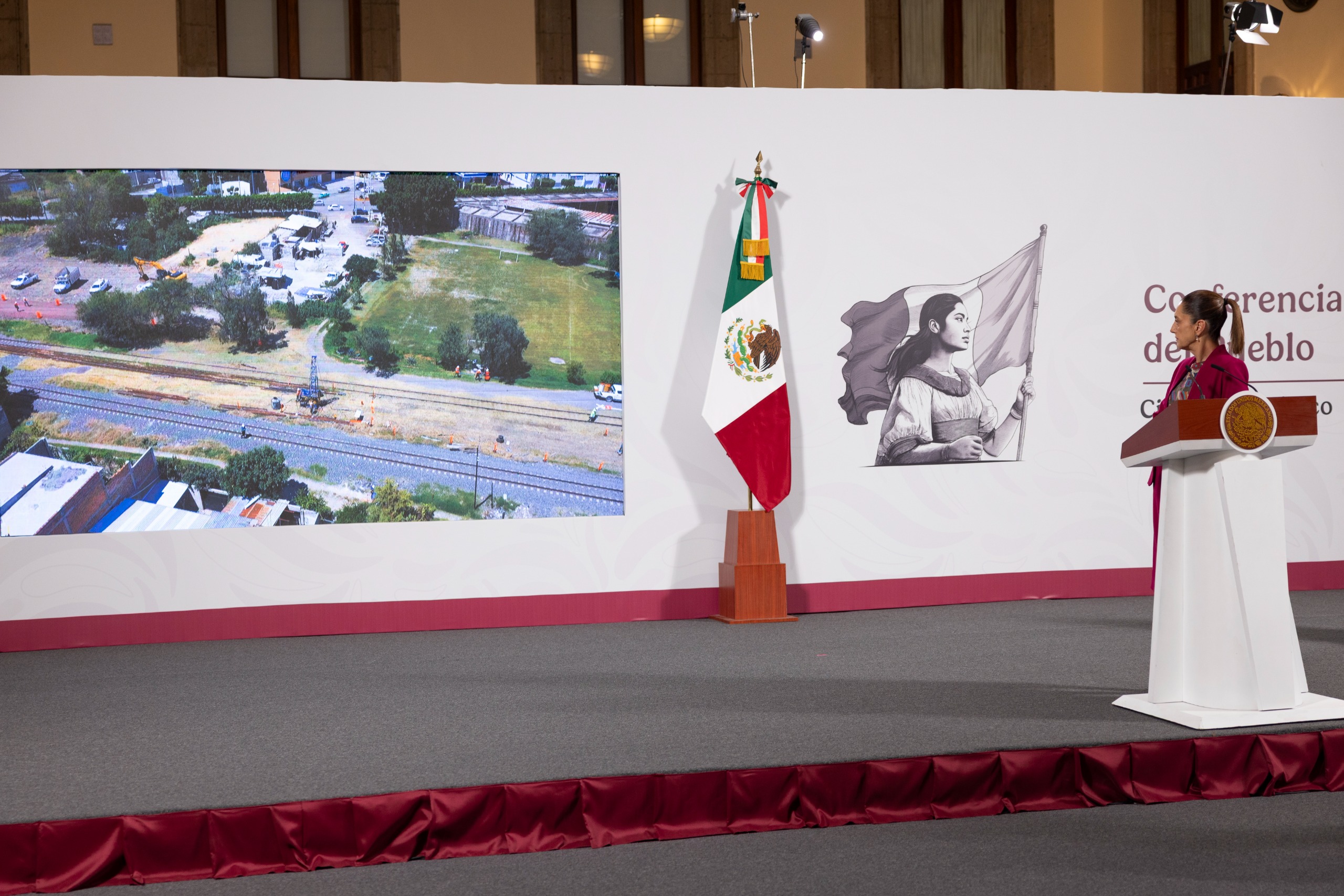 INICIA CONSTRUCCIÓN DEL TREN QUERÉTARO-IRAPUATO: BENEFICIARÁ A MÁS DE 2 MILLONES DE PERSONAS