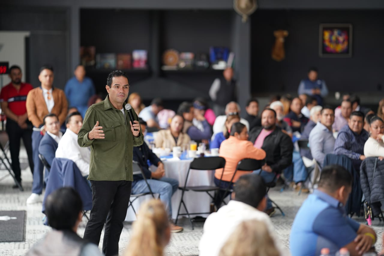 “EL EQUIPO HUIXQUILUCAN EL MÁS SÓLIDO DEL PAN EN EL PAÍS”: ENRIQUE VARGAS