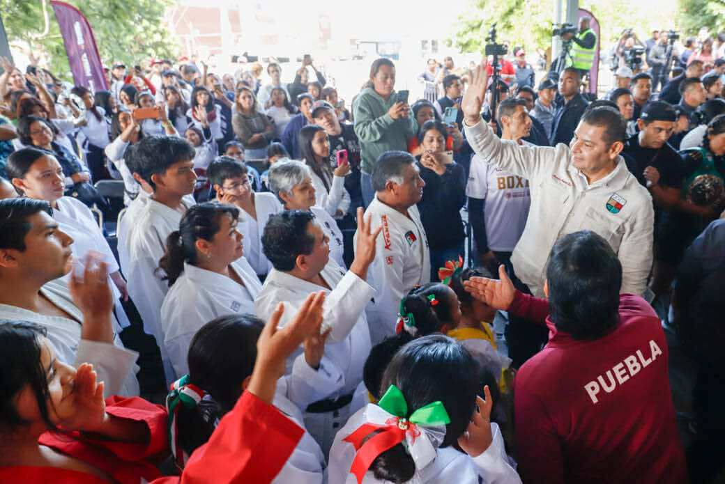 “CON CERCANÍA Y EJEMPLO EL GOBIERNO DE PUEBLA PROMUEVE LA UNIDAD FAMILIAS Y RECONSTRUYE EL TEJIDO SOCIAL”: A. ARMENTA