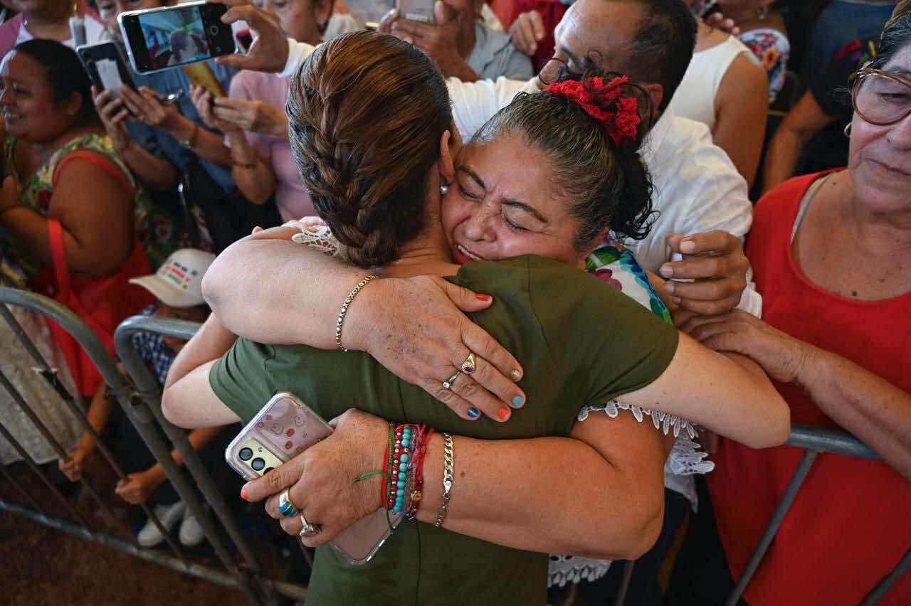 EN CUMPLIMIENTO DE UN COMPROMISO DE CAMPAÑA, CLAUDIA SHEINBAUM ANUNCIA CONSTRUCCIÓN DE PILARES EN TODO YUCATÁN