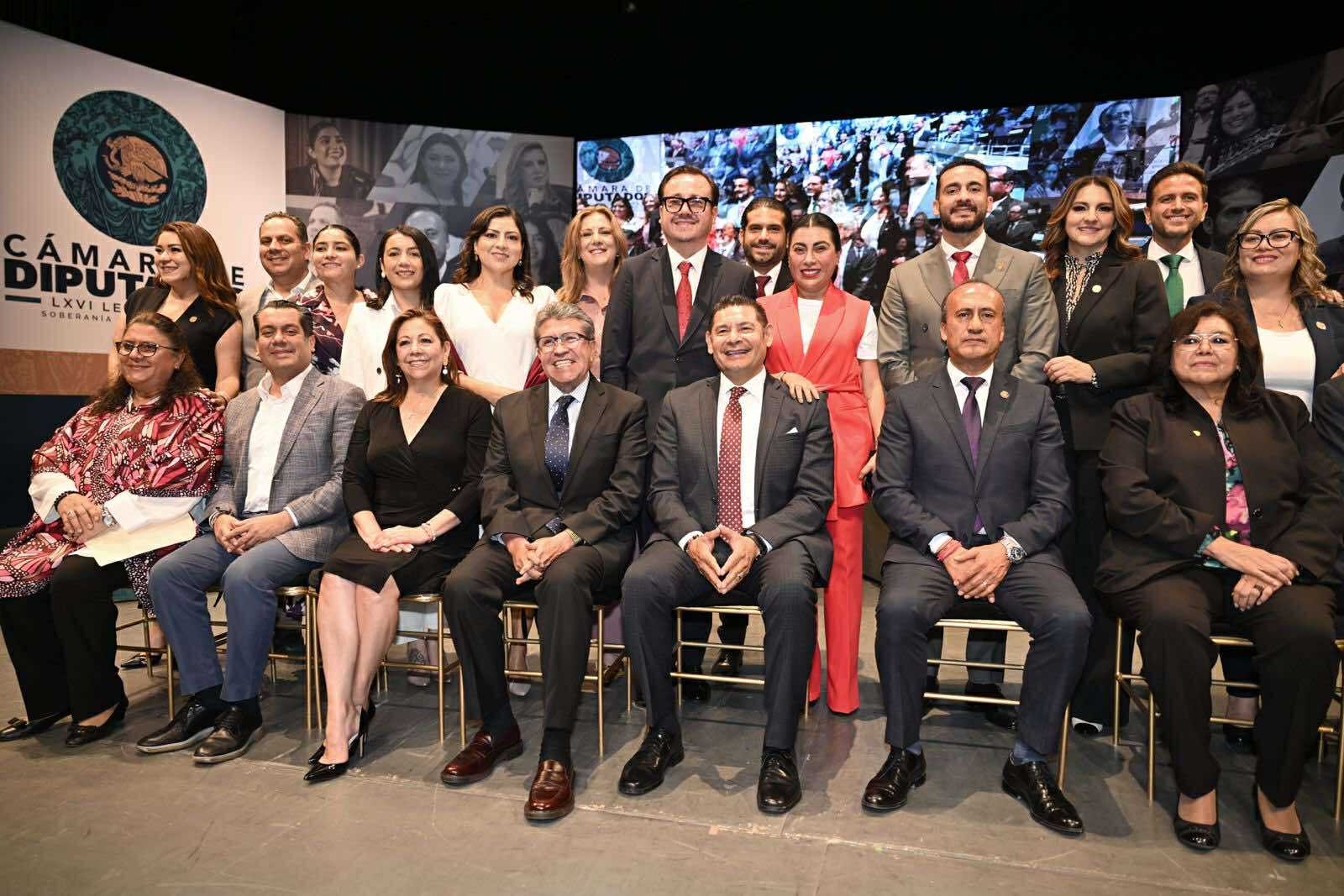“INFORME LEGISLATIVO DE DIPUTADOS FEDERALES DE MORENA POR PUEBLA REFLEJA LA UNIDAD DE NUESTRO PARTIDO”: R. MONREAL
