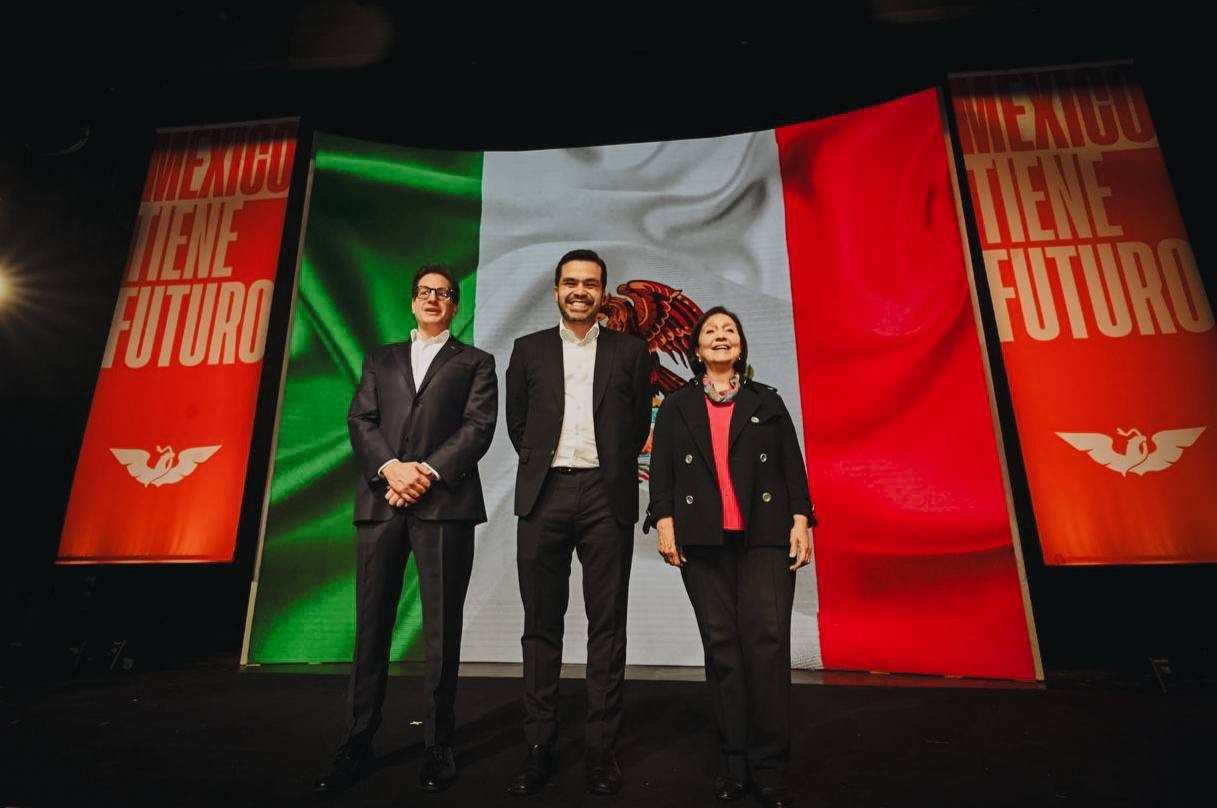 MOVIMIENTO CIUDADANO: DE ESQUIROL A TAPETE