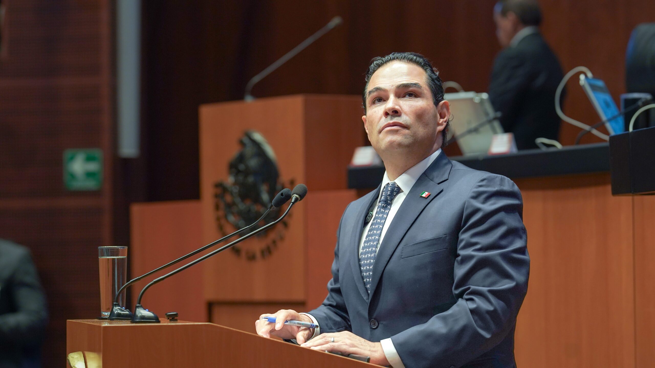 PROPONE ENRIQUE VARGAS IMPLEMENTAR JUECES ESPECIALIZADOS EN ADOPCIONES DE NIÑAS, NIÑOS Y ADOLESCENTES EN TODO EL PAÍS