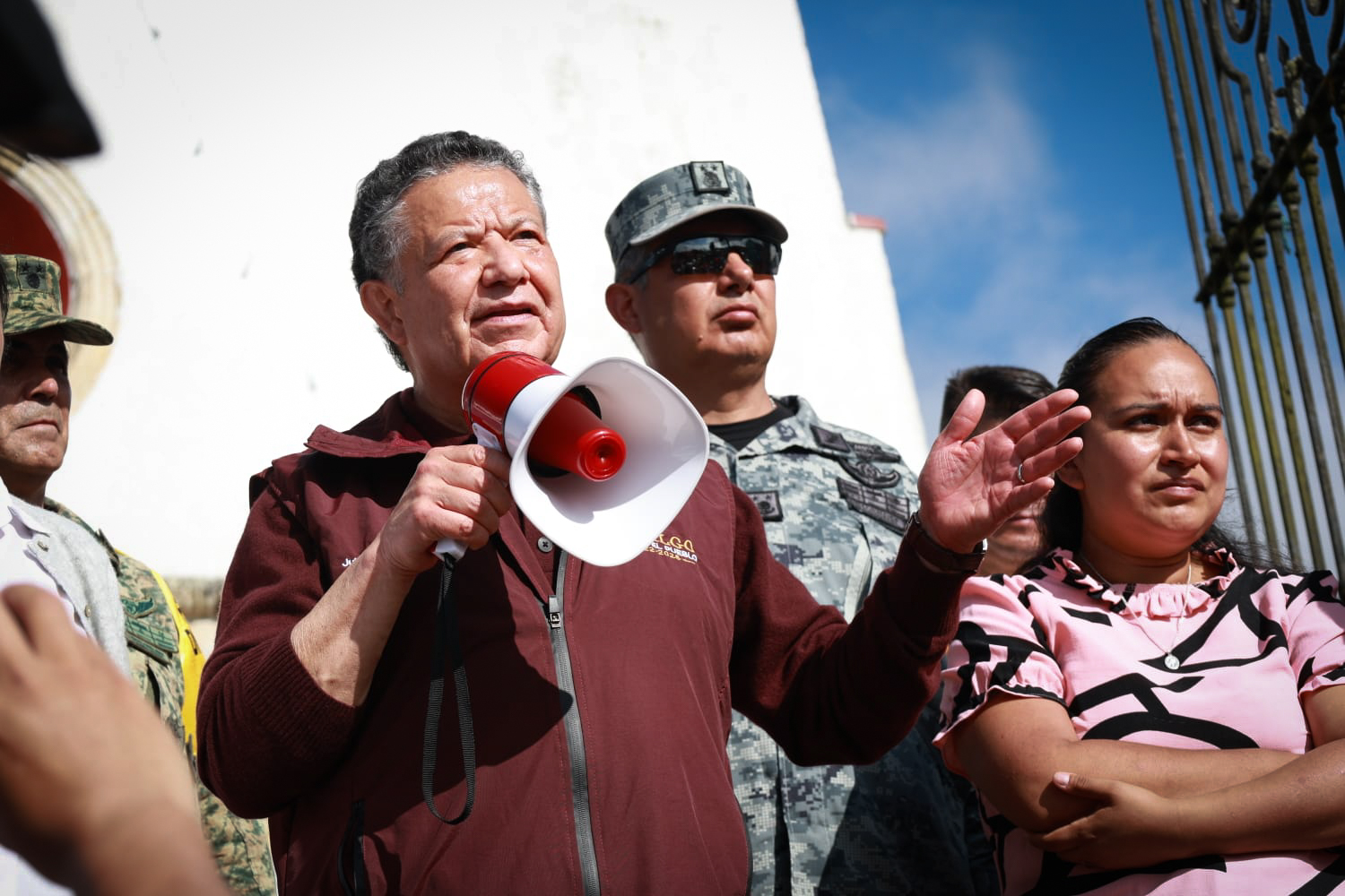 CON ACCIONES SOLIDARIAS Y COORDINADAS, HIDALGO MANTIENE APOYO CONSTANTE A FAMILIAS AFECTADAS POR LAS LLUVIAS