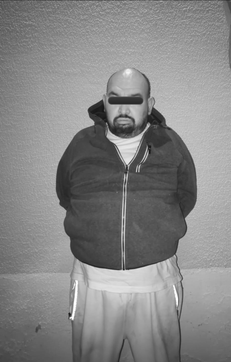 CAPTURAN A OPERADOR DE PEPE TOÑO GARCÍA Y DE MORENA POR ASALTO EN RESTAURANTE DE HUIXQUILUCAN