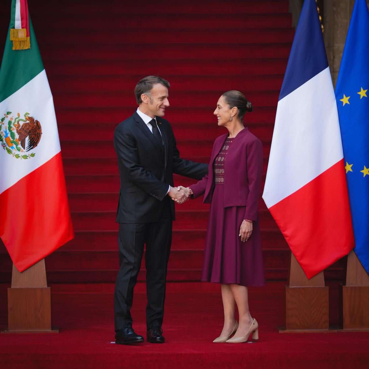 RECIBE CLAUDIA SHEINBAUM A SU HOMÓLOGO DE FRANCIA, EMMANUEL MACRON EN PALACIO NACIONAL