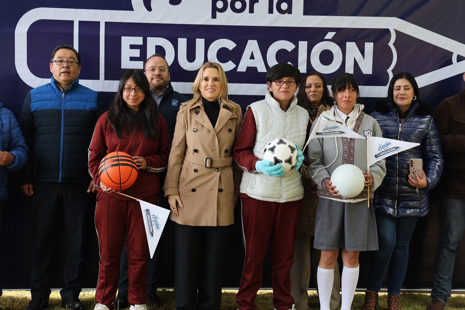 INAUGURA HUIXQUILUCAN COMEDOR ESCOLAR EN BENEFICIO DE MÁS DE 450 ESTUDIANTES DE BACHILLERATO