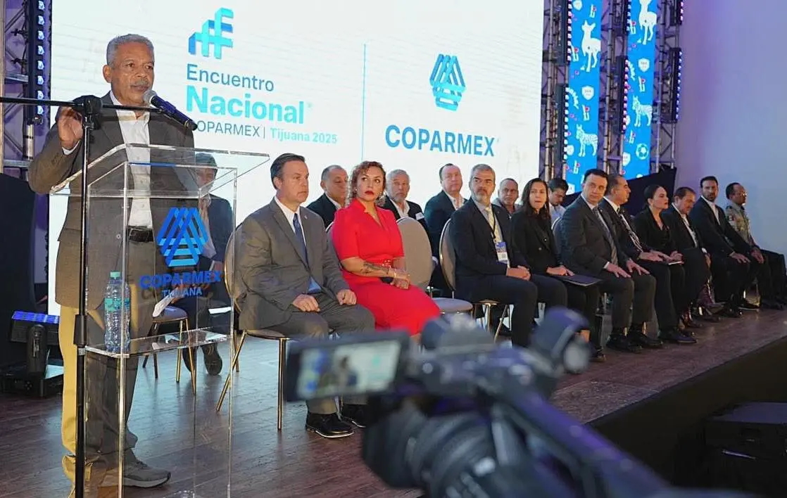 “GOBIERNO PRETENDE UN GOLPE JURÍDICO-POLÍTICO EN LA FGR; BUSCAN QUEDARSE CON ELLA”: ALEJANDRO MORENO