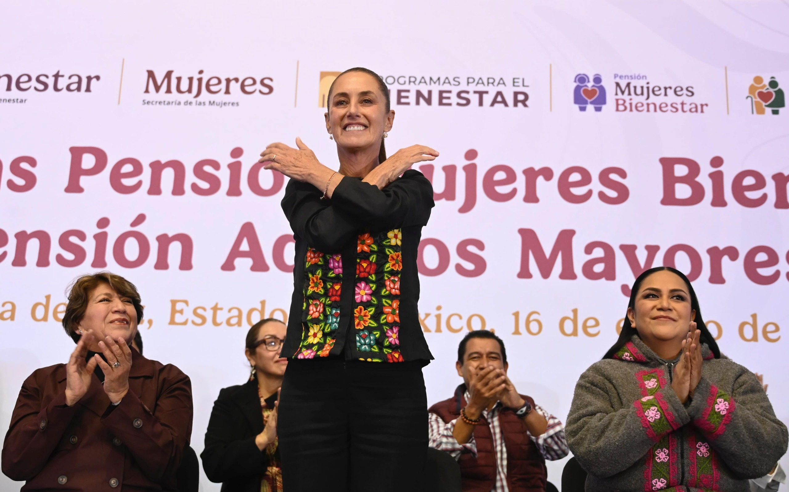 ENTREGA CLAUDIA SHEINBAUM PENSIONES MUJERES BIENESTAR Y DE ADULTOS MAYORES EN TLALNEPANTLA