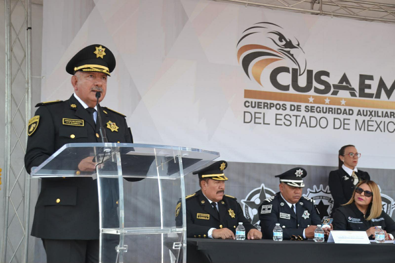 “LAMENTABLE EL USO DE REDES SOCIALES PARA DEPLORAR EL TRABAJO EN CUSAEM”: CARLOS ÁLVAREZ CÁRDENAS