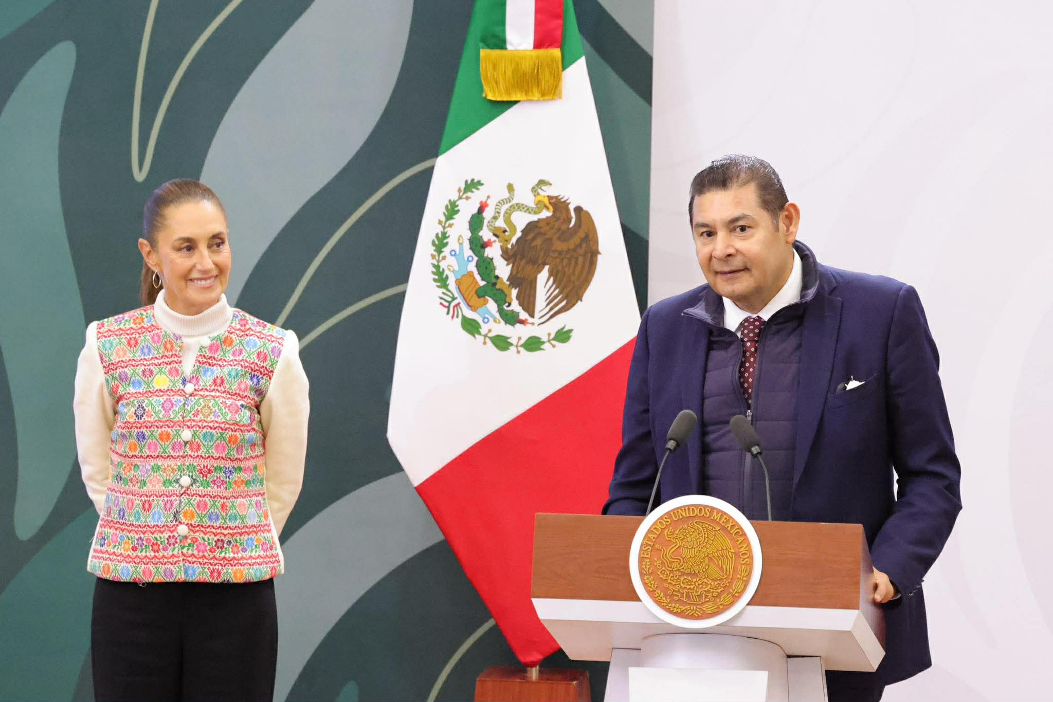 PUEBLA FORTALECE SEGURIDAD, CON PAZ Y BIENESTAR; LA PRESIDENTA SHEINBAUM DESTACA REDUCCIÓN DEL DELITO