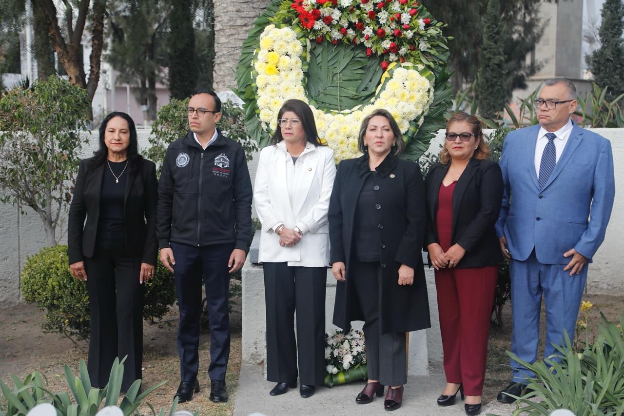 ENCABEZA MARIELA GUTIERREZ HOMENAJE A FELIPE VILLANUEVA EN EL 164 ANIVERSARIO DE SU NATALICIO
