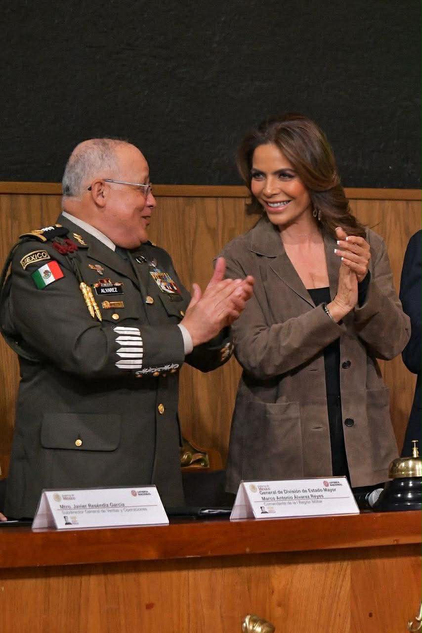 CONMEMORAN ‘EL DÍA DE LA BANDERA’ CON SORTEO MAYOR DE LA LOTERÍA NACIONAL; RECONOCEN LABOR DE LAS FUERZAS ARMADAS