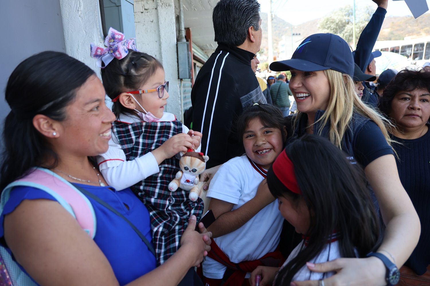 ESCUCHA Y ATIENDE HUIXQUILUCAN PETICIONES CIUDADANAS DE SAN CRISTÓBAL TEXCALUCAN Y EL MIRADOR