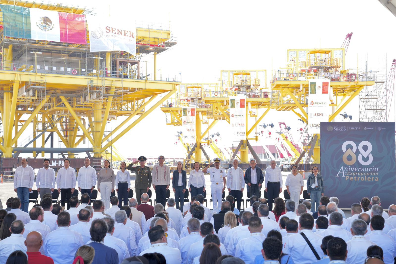 “LLAMADO PARA AVANZAR EN SOBERANÍA ENERGÉTICA ES AUMENTAR PRODUCCIÓN DE GAS NATURAL Y FUENTES RENOVABLES”: CLAUDIA SHEINBAUM