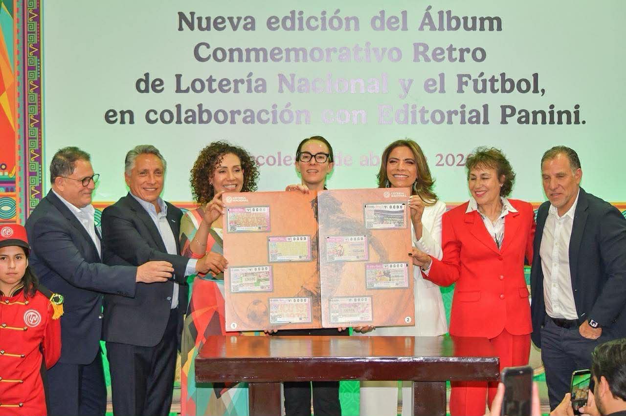 LANZAN LOTERÍA NACIONAL Y PANINI NUEVA EDICIÓN GRATUITA DEL ÁLBUM RETRO DE FÚTBOL QUE COLECCIONA LA MEMORIA DE MÉXICO