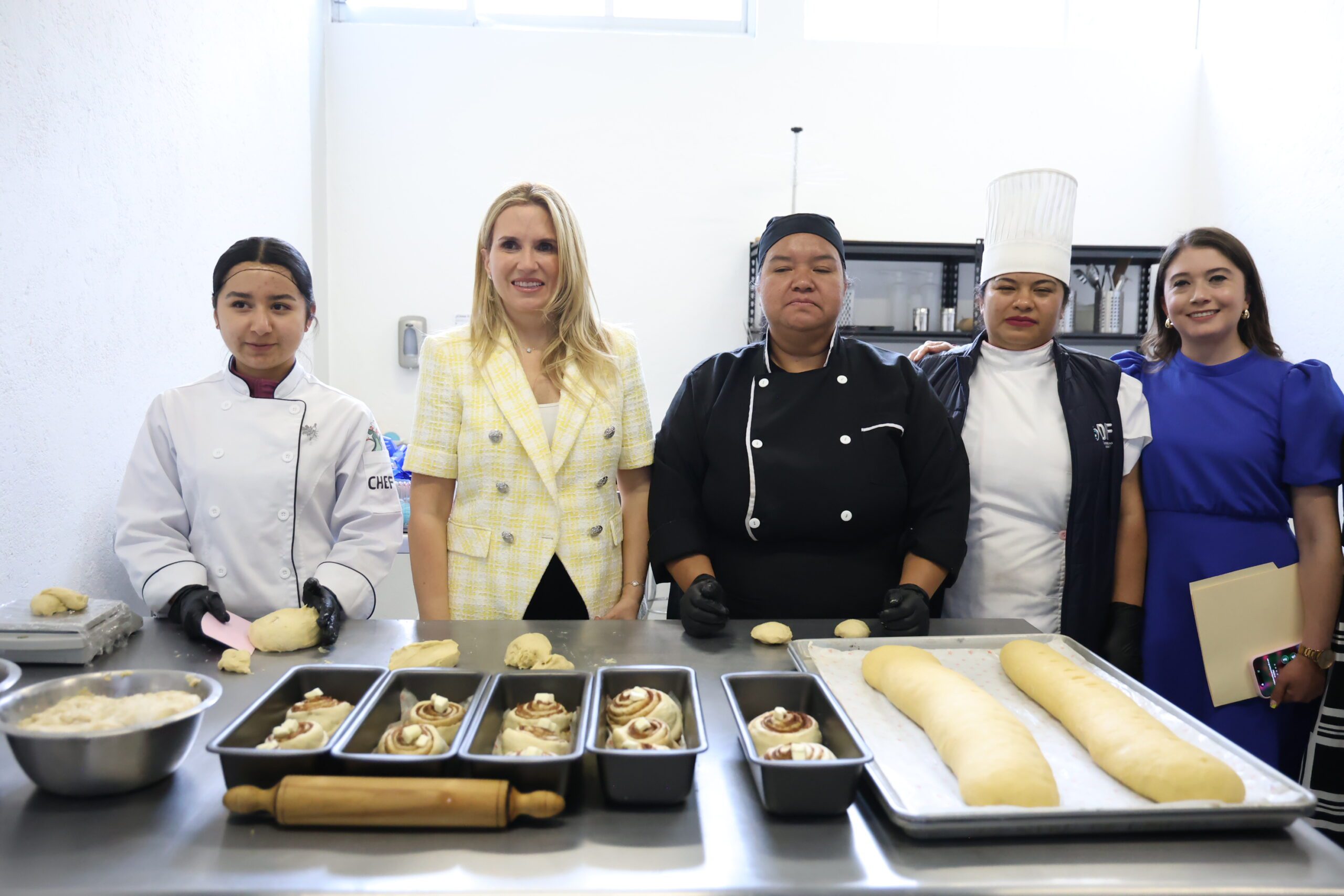 MÁS DE 4 MIL ADULTOS HAN EGRESADO DEL CENTRO DE OFICIOS HUIXQUILUCAN PARA MEJORAR SUS OPORTUNIDADES LABORALES